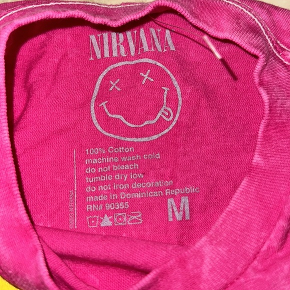 HOST PICK 🎉 NIRVANA OFFICIAL LOGO OVERSIZED BAND TEE - Picture 12 of 15